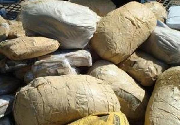 414کیلوگرم موادمخدر و 35 هزار لیتر سوخت قاچاق در فارس کشف شد