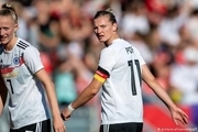 ستاره تیم ملی فوتبال زنان آلمان سبیل گذاشت! + ویدیو