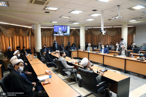 همایش نقش اندیشه های عرفانی امام خمینی در شکل گیری انقلاب اسلامی ایران