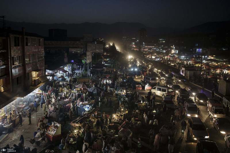 بازگشت گشت‌های طالبان به خیابان‌های کابل به روایت یک عکاس خبری