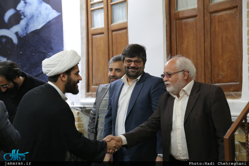 مدیرکل ارشاد و جمعی از اهالی رسانه قم با سید علی خمینی دیدار کردند