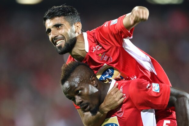 مهاجم عراقی پرسپولیس در این تیم میماند