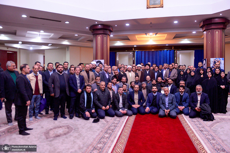 نشست صمیمی یاران وفادار امام خمینی (س)