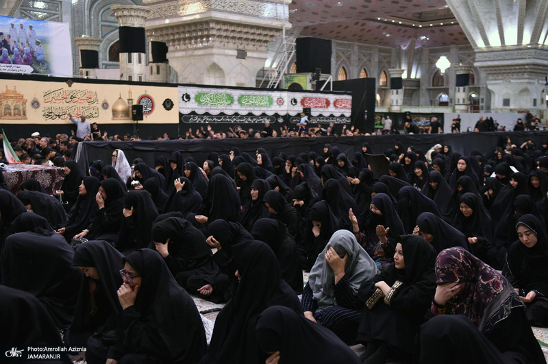 عزاداری ظهر عاشورا در حرم مطهر امام خمینی (س)