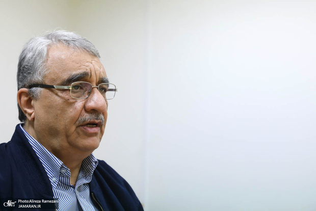 فرجی راد: اروپا جرأت ندارد بدون هماهنگی با آمریکا کاری انجام بدهد/ حرف‌های ترامپ خیلی حساب و کتاب خاصی ندارد؛ نمی‌شود روی حرف او حساب کرد