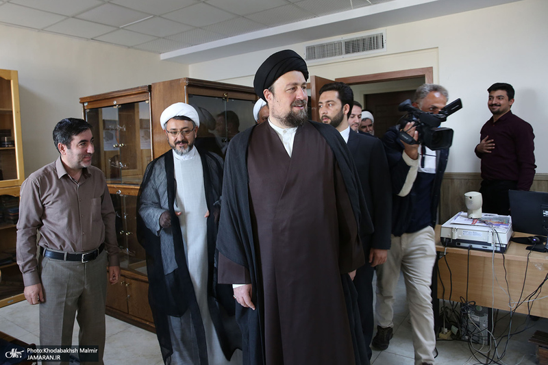 بازدید سید حسن خمینی از موسسه تنظیم و نشر آثار امام خمینی (س)