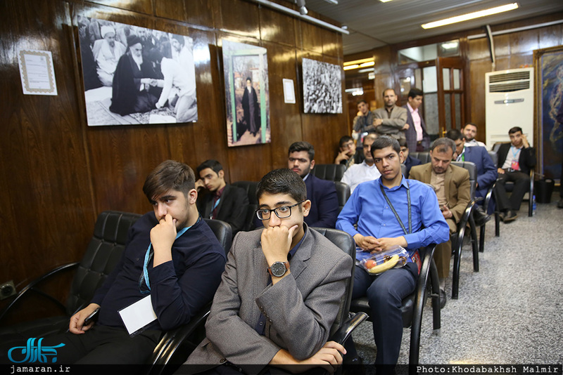 مراسم سی و ششمین دوره مسابقات قرآن، عترت و نماز دانش آموزان در حسینیه جماران