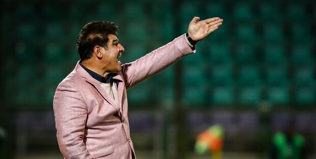 مهاجری سرمربی نساجی شد
