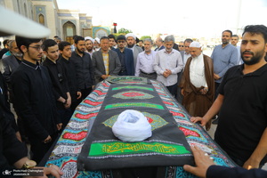 مراسم تشییع و خاکسپاری آیت الله نورالله شاه آبادی(ره) در قم