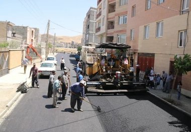 ۱۰ هزار متر مربع از معابر شهرک ارشاد در سنندج آسفالت و بهسازی شد