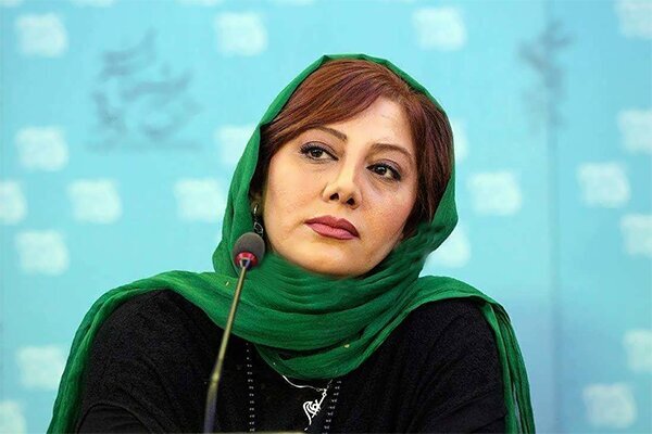 زهرا داودنژاد: مادرمان ایران آبستن تولدی دوباره است/ قدر اتحادمان را بدانیم