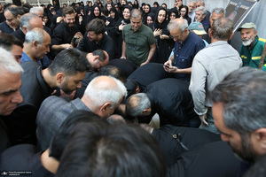 نماز و تشییع حاج علی اکبرشفیعی در حرم مطهر امام خمینی (س)
