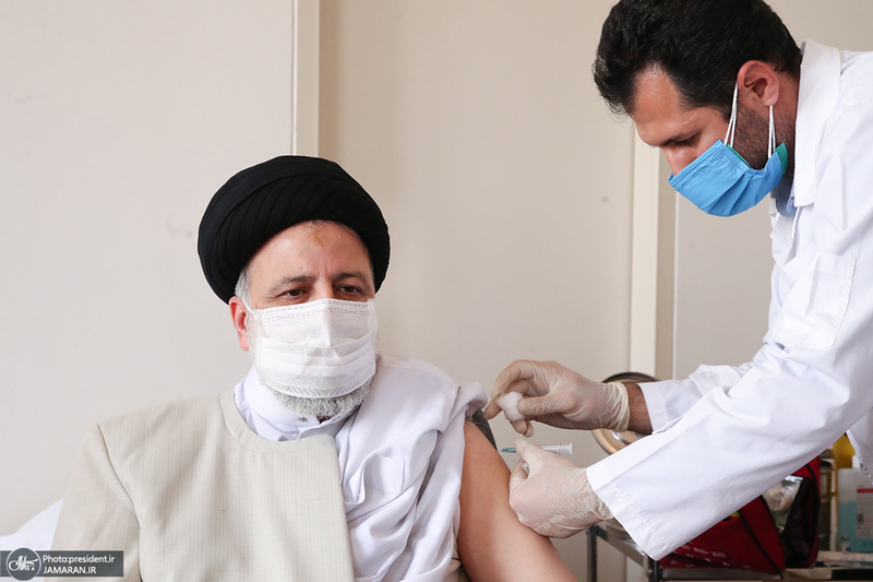 دریافت دوز اول واکسن ایرانی کرونا توسط رئیس جمهور