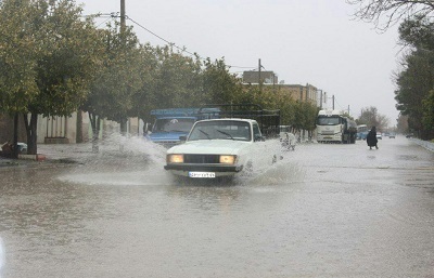 بارش شدید باران در سمیرم خسارت چندانی نداشت