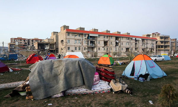 بازسازی ۱۱۷۵ خانه مددجویان بهزیستی زلزله زده توسط سپاه
