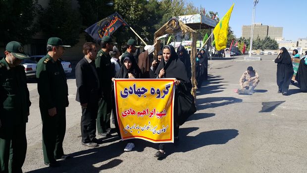 اعزام ۵۰ گروه جهادی به مناطق محروم ملایر