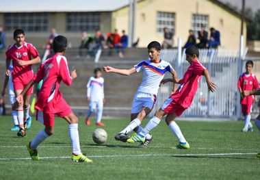 یک تساوی و یک باختن حاصل کار نمایندگان خوزستان در لیگ برتر فوتبال نونهالان