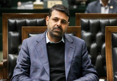 نماینده مجلس: آمارهای ارائه شده از سوی وزیر رفاه قانع‌کننده نبود