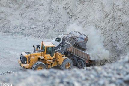 3 پهنه معدنی جنوب کرمان به سرمایه گذار واگذار شد