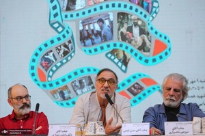 نشست روایت وطن در سینمای ایران