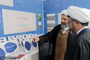 بازدید رئیس موسسه تنظیم و نشر آثار امام خمینی (س) از نمایشگاه بین المللی قرآن کریم