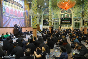 احیای شب بیست و یکم ماه رمضان در تکیه حاج سید حسن قم