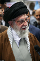 بازدید رهبر انقلاب از نمایشگاه دستاوردها و توانمندی‌های بخش خصوصی