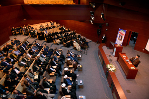 نشست صمیمی یاران وفادار امام خمینی (س)