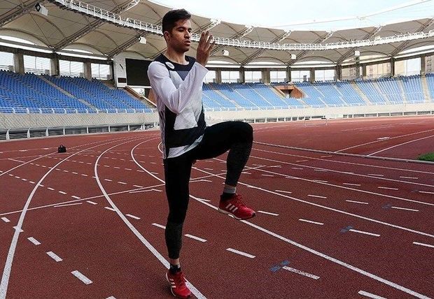 سریعترین دونده  ایران: ماندن در خانه را وظیف خود می‌دانم