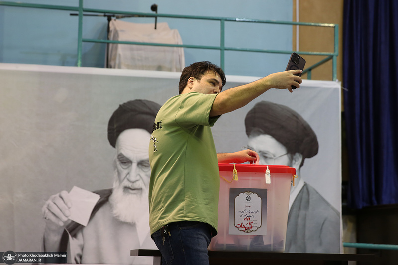 مرحله دوم انتخابات ریاست جمهوری چهاردهم در حسینیه جماران - 4