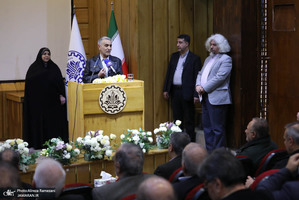 مراسم استاد ممتازی دانشگاه صنعتی شریف با حضور عارف