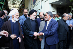 مراسم تشییع مرحوم آیت الله آقای حاج شیخ حسین هاشمیان در حسینیه جماران -2