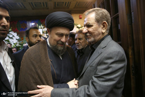 حضور سید حسن خمینی در مراسم ترحیم مادر شهیدان جهانگیری