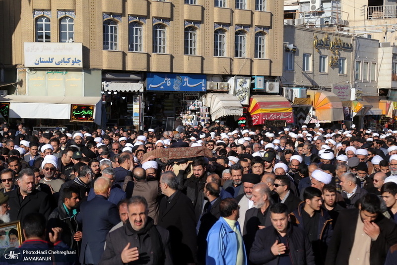 مراسم تشییع و خاکسپاری آیت الله سید هاشم رسولی محلاتی(ره) در قم