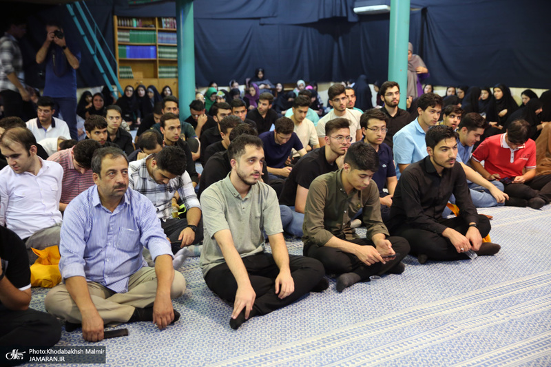مراسم عزاداری دانشجویان دانشگاه علوم پزشکی تهران به مناسبت شهادت حضرت رقیه در حسینیه جماران