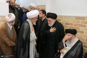 حضور آیت الله سید حسن خمینی در مراسم وداع با آیت الله العظمی شبری زنجانی (ره)
