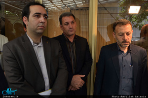 بازدید جمعی از کار کنان حرم امام(س) از حسینیه جماران