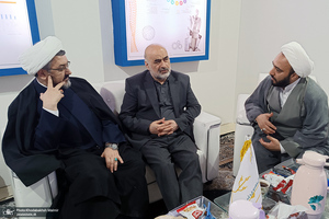 بازدید رئیس موسسه تنظیم و نشر آثار امام خمینی (س) از نمایشگاه بین المللی قرآن کریم