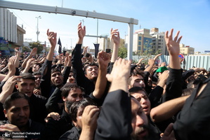 دسته عزاداری شهادت امام عسکری(ع) با حضور آیت العظمی وحید خراسانی