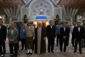 تجدید میثاق اساتید و دانشجویان پژوهشکده امام خمینی و انقلاب اسلامی با آرمان های بنیانگذار جمهوری اسلامی ایران