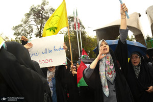 تجمع اعتراضی دانشجویان در دانشگاه تهران به جنایات رژیم صهیونیستی