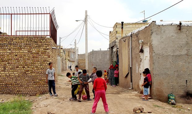 خدمت به روستاها مانع افزایش مناطق حاشیه نشین می شود