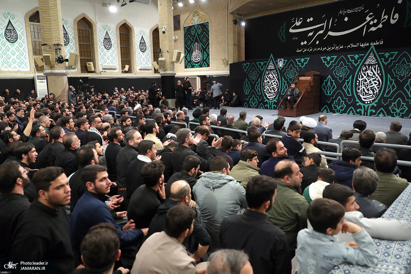 آخرین شب مراسم عزاداری شهادت حضرت فاطمه‌زهرا (س) در حسینیه امام خمینی
