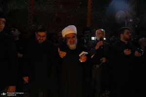 احیای شب بیست و یکم ماه رمضان در تکیه حاج سید حسن قم