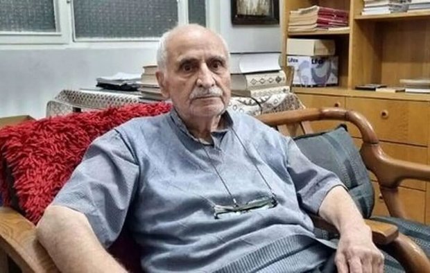 نویسنده پیشکسوت درگذشت