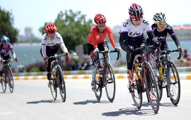دوچرخه سواران هرمزگان نایب قهرمان لیگ بانوان کشور شدند