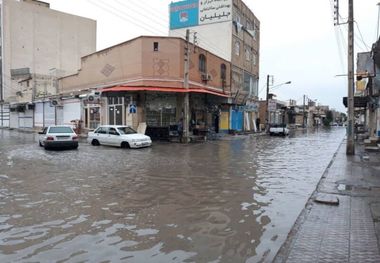 بارندگی در آبادان و خرمشهر موجب آبگرفتگی معابر شد