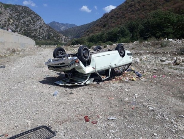 واژگونی خودرو در جاده اصفهان- شاهین شهر 6 مصدوم برجا گذاشت