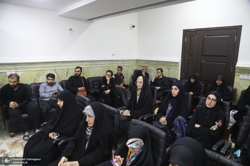 معرفی و بررسی کتاب «معبد زیر زمینی» در نشست عصرانه داستان قم