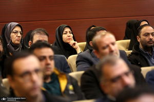 دیدار رئیس، مدیران و جمعی از کارکنان کمیته امداد امام خمینی (ره) با سید حسن خمینی